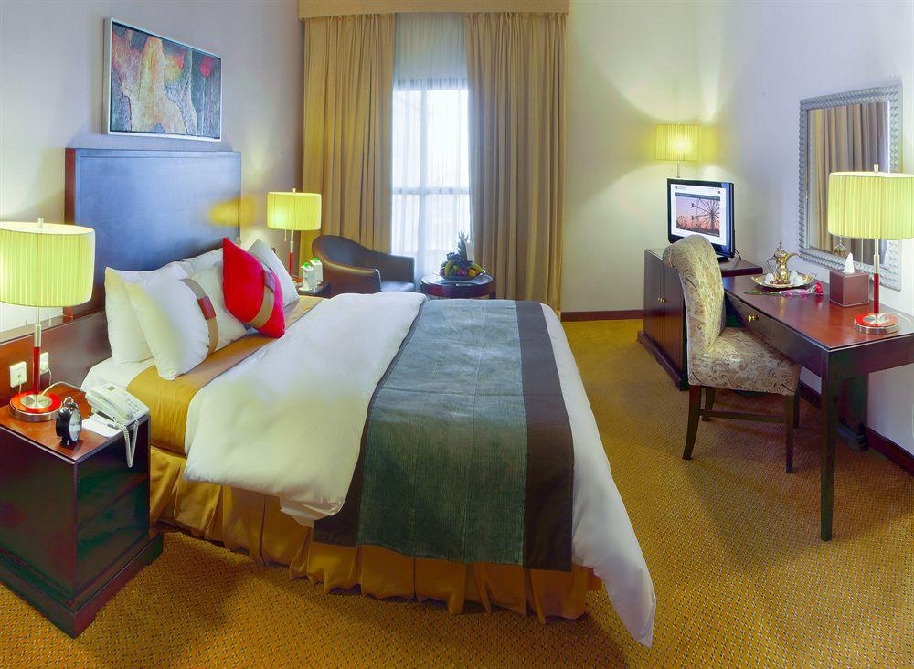 Golden Tulip Qaser Al Baha Exterior photo