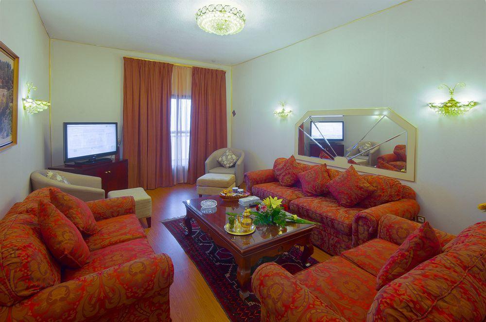 Golden Tulip Qaser Al Baha Exterior photo