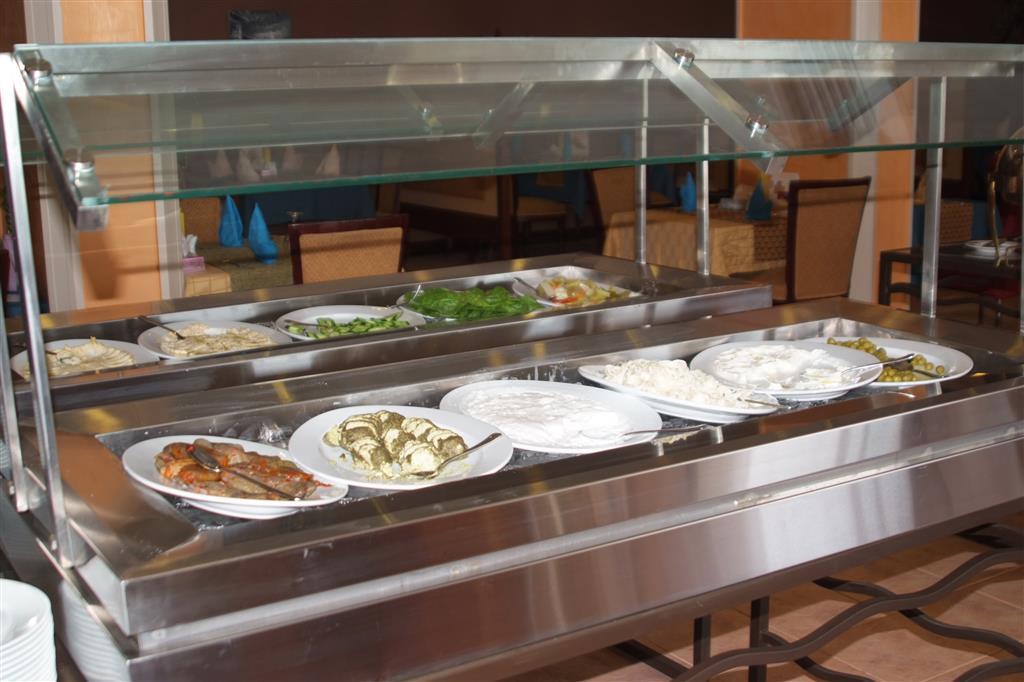 Golden Tulip Qaser Al Baha Restaurant photo