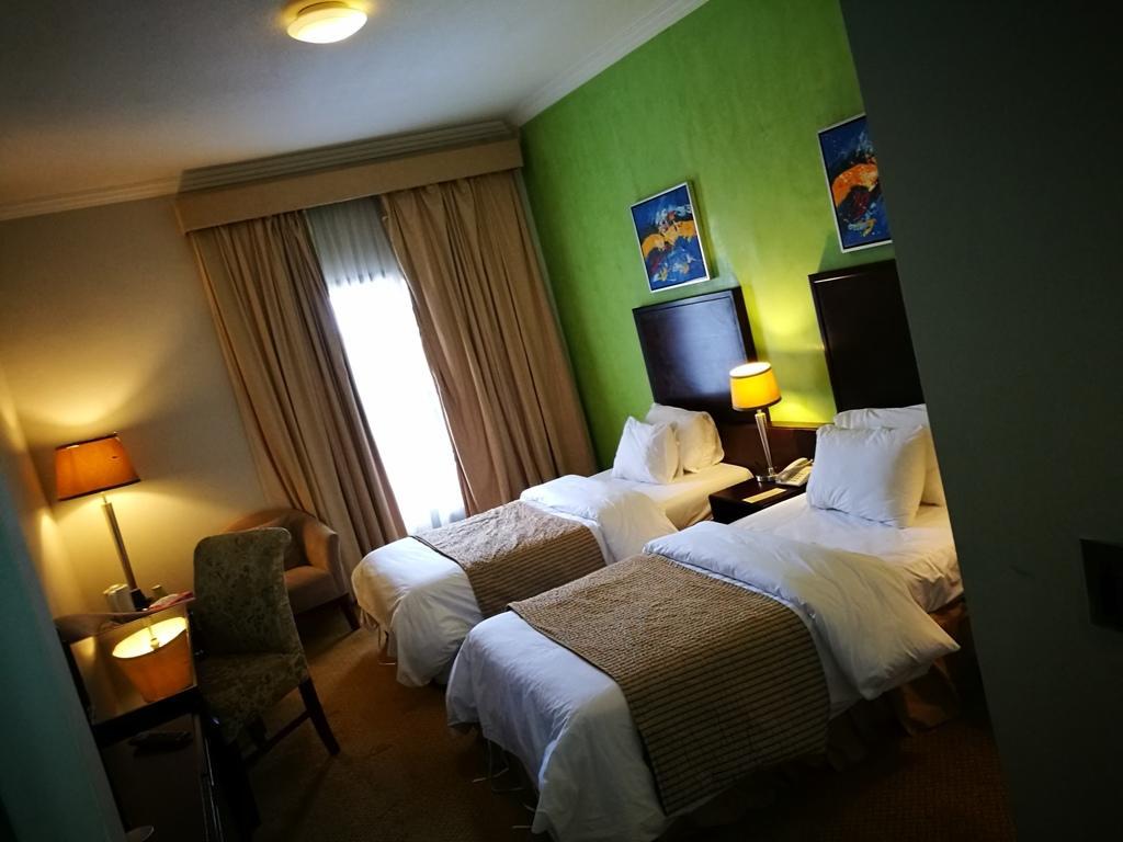 Golden Tulip Qaser Al Baha Exterior photo