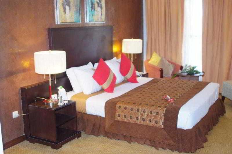 Golden Tulip Qaser Al Baha Exterior photo
